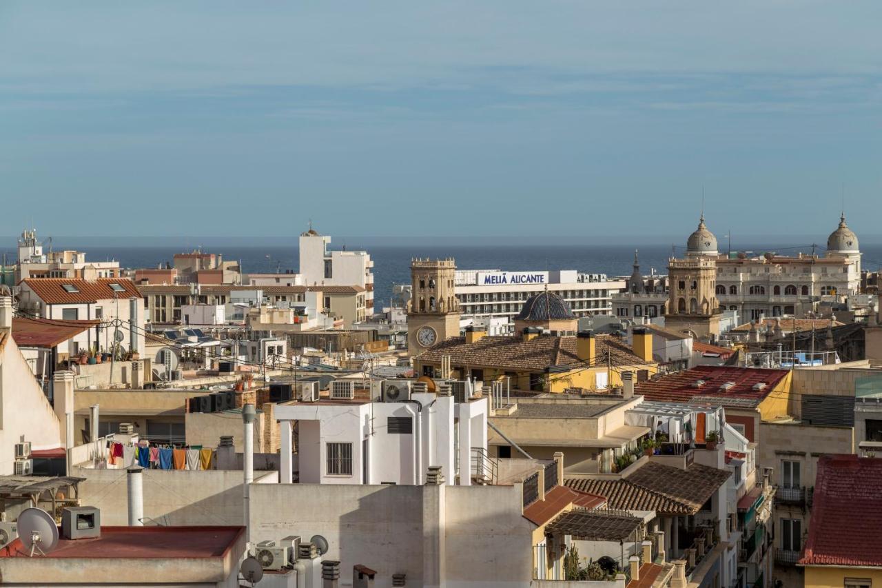 Gran Vivienda En La Rambla! Lägenhet Alicante Exteriör bild