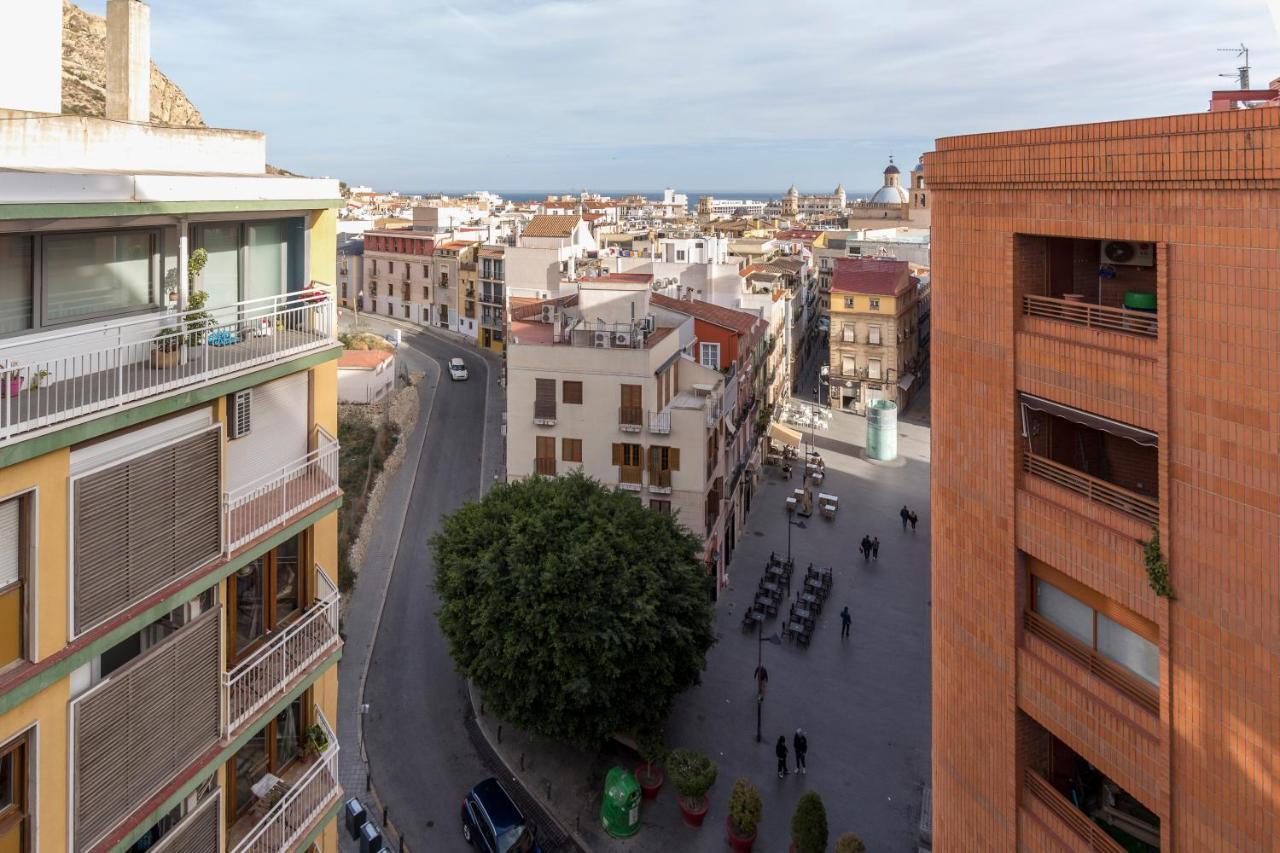Gran Vivienda En La Rambla! Lägenhet Alicante Exteriör bild